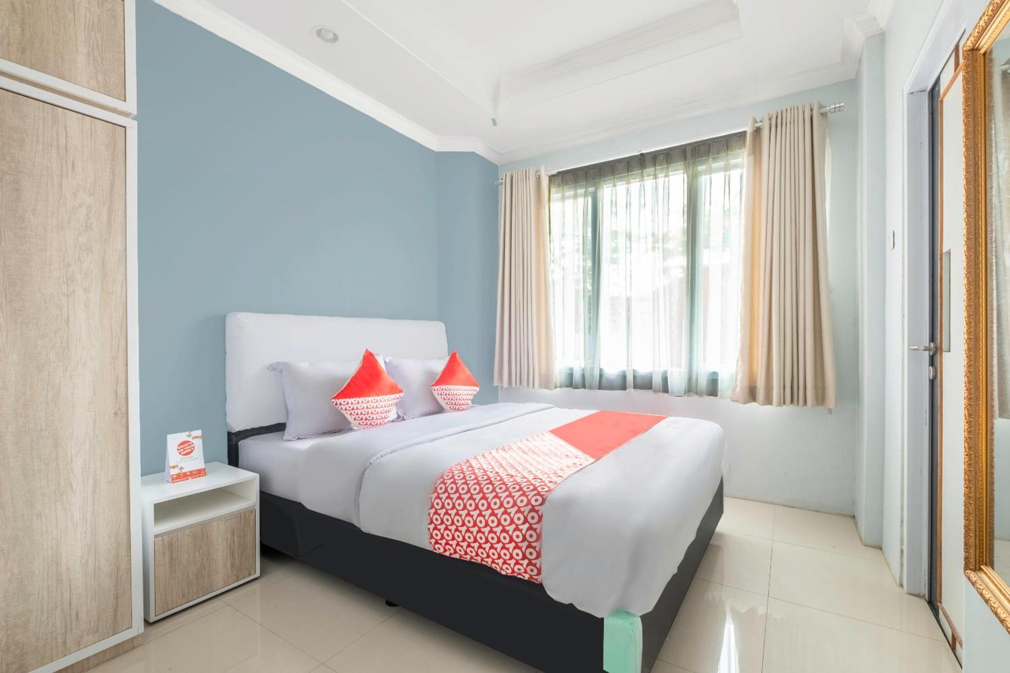 OYO 2195 Al Jazeerah Near RS Bungsu Hotel Bandung Bagian luar foto